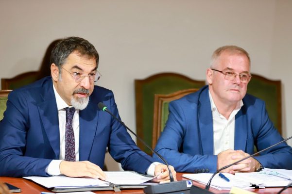Pagat e policëve/ Ministri Çuçi: Rritja me 15% justifikon vështirësinë e punës