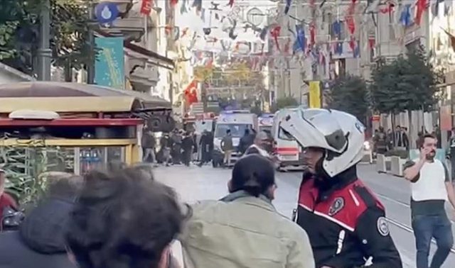 Video- Dalin pamjet nga mometi i shpërthimit në Turqi/ Qytetarët shpërndahen të tmerruar