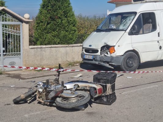 Aksident në Korçë/ Plagoset rëndë një person (Foto)