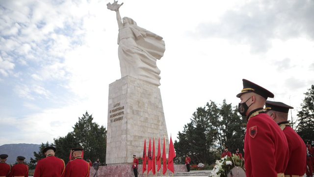 Shënohet sot 78-vjetori i Çlirimit të Shqipërisë
