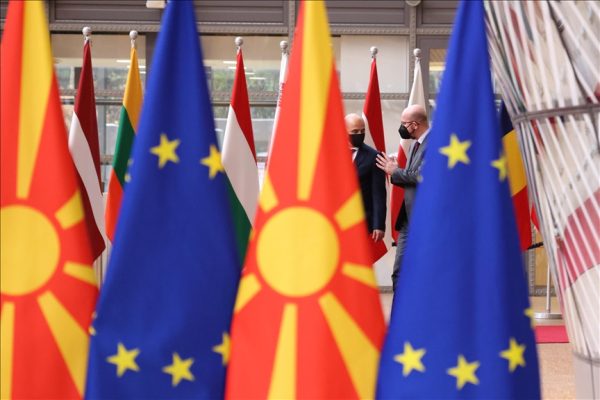 Qeveritë mblidhen në Shkup/ Pritet nëneshkrimi i 18 marrëveshjeve mes Shqipërisë e Maqedonisë së Veriut
