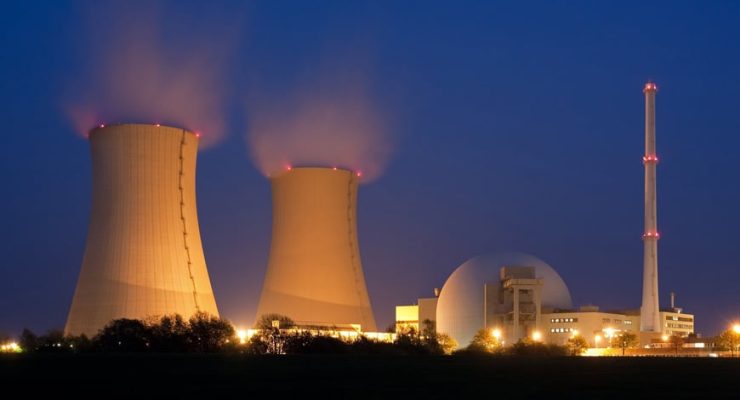 Qeveria holandeze planifikon ndërtimin e dy centraleve të reja bërthamore
