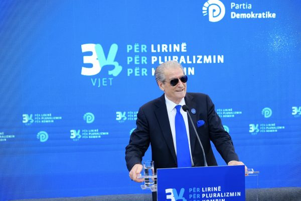 “Zoto pagoi për Arben Ahmetajn”/ Berisha: Provat tregojnë implikimin e qeverisë. SPAK dështoi me hetimet