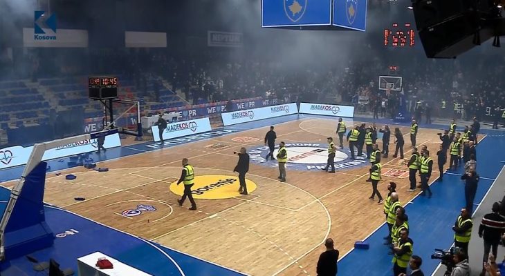Përleshje në superkupën e Kosovës/ Akte dhune gjatë ndeshjes mes Prishtinës e Trepçës në basketboll
