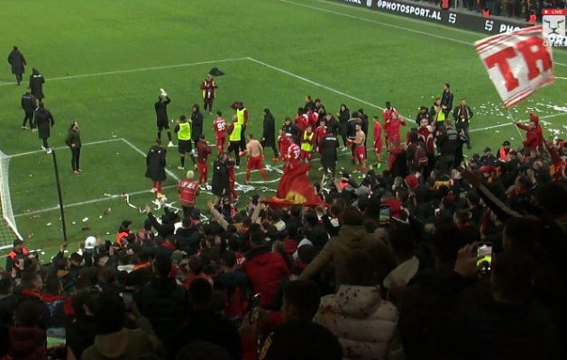 Partizani mposht Tiranën/ Derbi i kryeqytetit mbyllet me rezultatin 1 me 0. Tension mes tifozerive