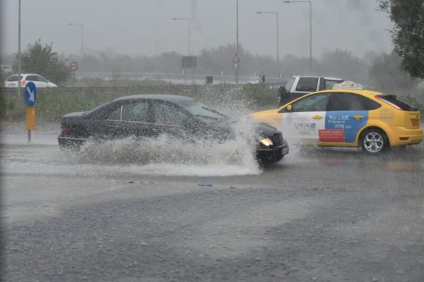 Stuhi në Elbasan/ Emergjencat ndërhyjnë në dy raste, probleme edhe me energjinë elektrike