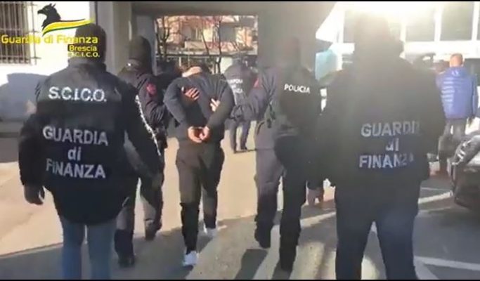 Çmontimi i bandës së drogës/ Zbulohen emrat e të gjithë anëtarëve shqiptarë, mes tyre një femër