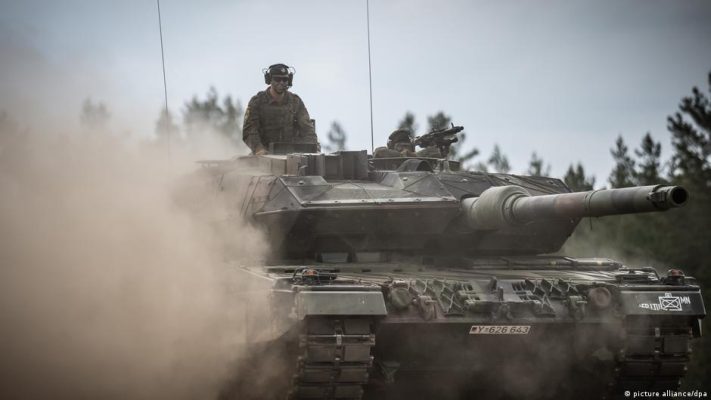 Opinion: Dërgimet e tankeve gjermane shans për korrigjim gabimi