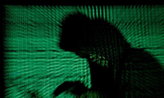 SHBA-ja dhe Britania sanksionojnë 7 rusë për krime kibernetike
