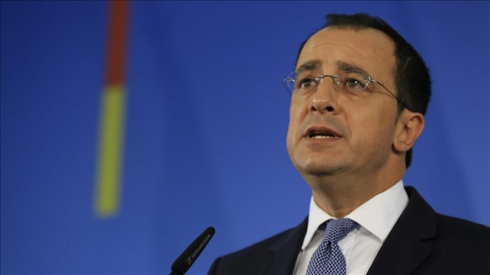 Zgjidhet Presidenti i ri i Qipros/ Ish-ministri i Jashtëm fiton garën e balotazhit