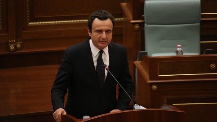 Albin Kurti u përgjigjet akuzave të opozitës në parlament: Duam marrëveshje me njohje