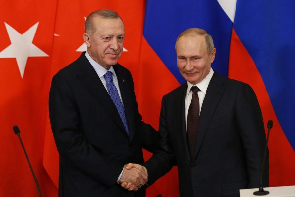 Detajet/ Putin dhe Erdogan bisedë telefonike, në fokus marrëveshja e drithërave
