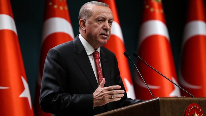 Erdogan: Zgjedhjet do të mbahen në maj, pavarësisht tërmetit