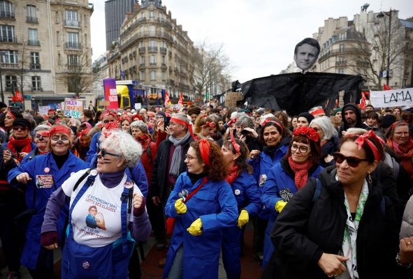 Greva dhe protesta në Francë; qindra e mijëra qytetarë kundër rritjes së moshës së pensionit