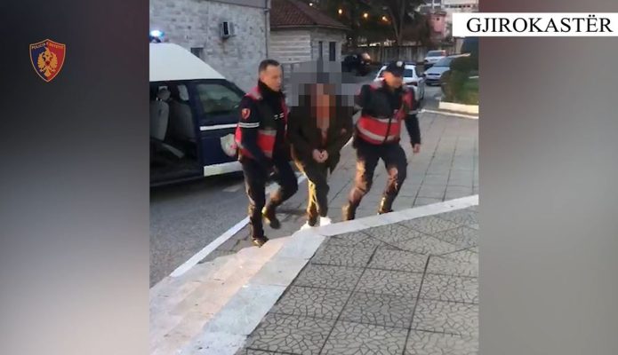 Transportonte emigrantë të paligjshëm, arrestohet 34-vjeçari në Gjirokastër