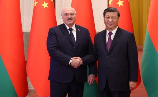 Kina dhe Bjellorusia bëjnë thirrje për armëpushim në Ukrainë