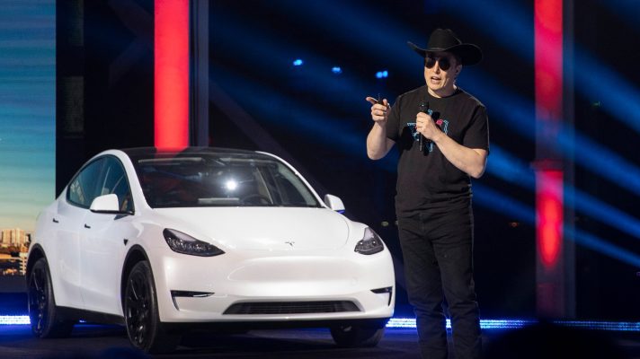 Elon Musk iu shpall sfidë çmimesh kompanive të makinave elektrike