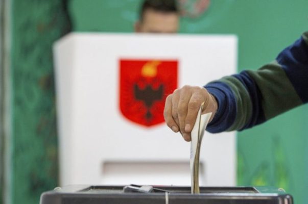 Zgjedhjet vendore/ Partitë dorëzojnë kandidatët, Tirana më e ‘lakmuara’