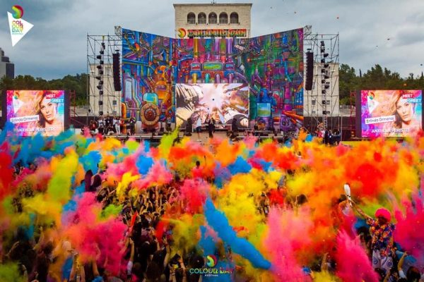 “Colour Day Festival” vjen në Tiranë për të katërtin vit radhazi, Veliaj fton qytetarët: Festa e të gjitha ngjyrave, hyrja falas
