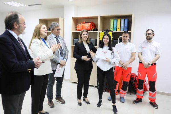 Certifikohen 30 rojet e para bregdetare/ Manastirliu- Kumbaro: Rritje e sigurisë në plazhe