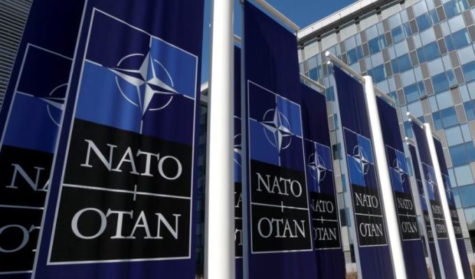 Mbështetja për Ukrainën, temë diskutimi në takimin e NATO-s javën që vjen