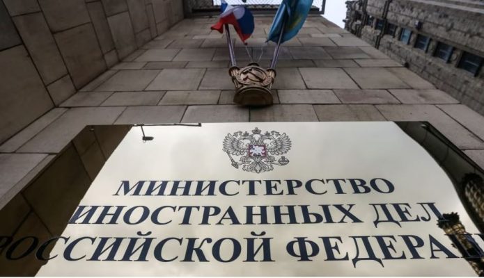 Rusia dëbon një diplomat moldav