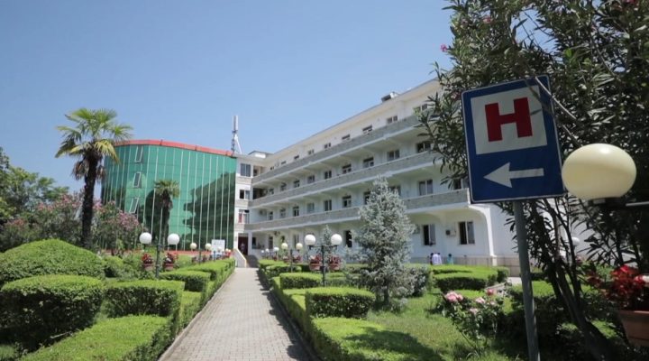 Zemra po “vret” edhe të rinj, trajtimi i problemeve kardiovaskulare edhe te “Shefqet Ndroqi”