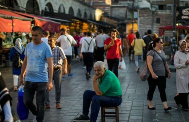 Inflacioni i lartë kërcënon rizgjedhjen e Presidentit Erdogan