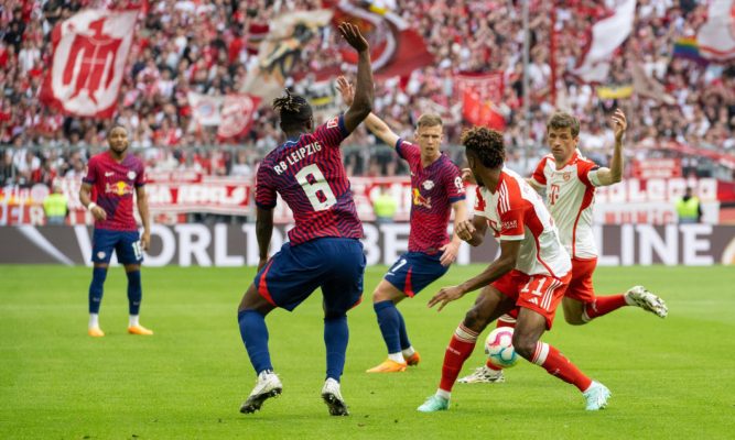 Bayern gabon rëndë, titulli tani në dorën e Dortmund