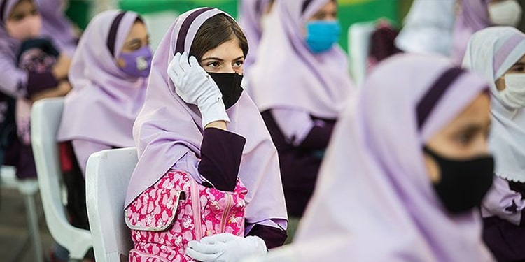 Aktivistë raportojnë për helmime të reja në shkollat për vajza në Iran