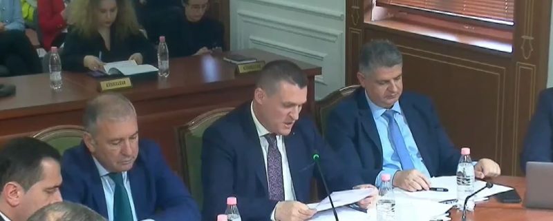 Dumani rapoton në Komisionin e Ligjeve: Gjatë vitit 2022 u dënuan 4 zyrtarë të lartë