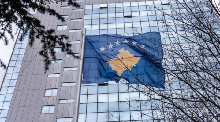 Rrahja e politikanit serb, reagon Prishtina zyrtare: U dhunua se pranoi të vërtetën e Kosovës