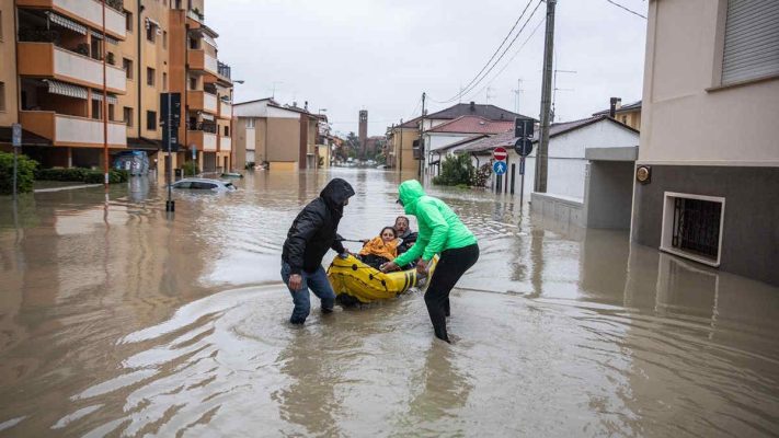 Tre viktima nga përmbytjet në Itali, situatë e vështirë në disa rajone