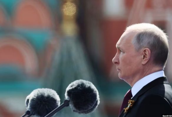 Putini nënshkruan ligjin që lejon zgjedhjet në rajonet e pushtuara të Ukrainës
