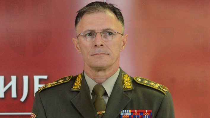 Gjenerali serb i kërkon KFOR-it të mbrojë serbët në Kosovë