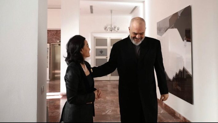 Pas arrestimit të Dakos/ Rama takohet me Yuri Kim në rezidencën amerikane