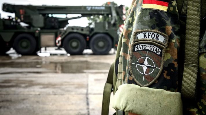 KFOR-i ekzaminon raketahedhësit e gjetur nga Policia e Kosovës në Banjskë