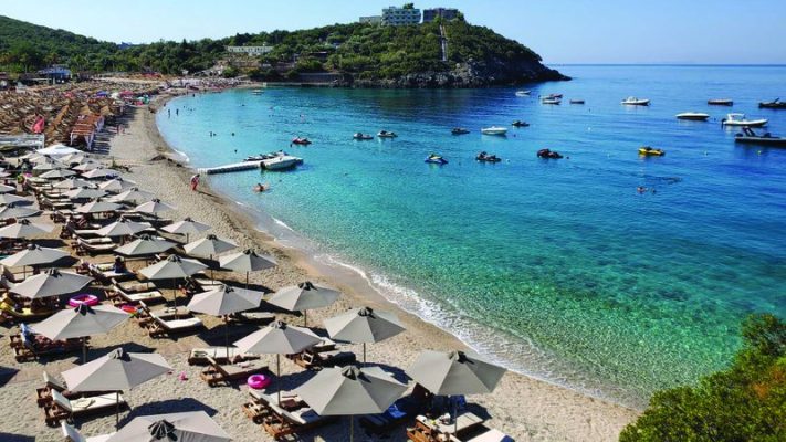 Më shumë prenotime nga të huajt në Shqipëri/ Unioni Turistik: Afro 10 mijë rezervime të mbyllura
