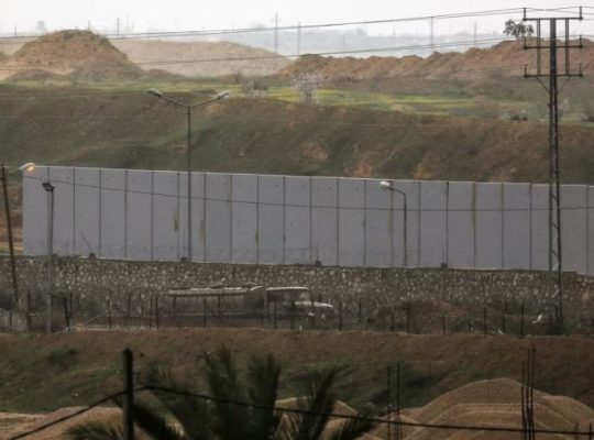 Vriten tre ushtarë izraelitë dhe një oficer egjiptian në kufirin mes dy vendeve, rrethanat të paqarta