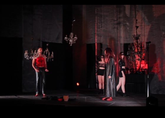 “Antigone-Opera Rock”/ Shfaqja në Gjirokastër, në kuadër të Javës Italiane të Kulturës