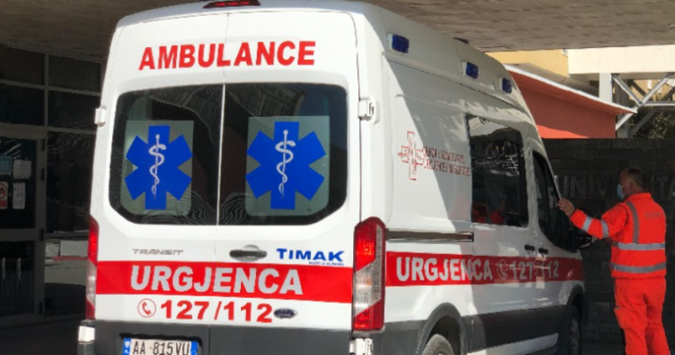 Ashensori zë poshtë dy punëtorët në Krujë, dërgohen me urgjencë drejt Traumës
