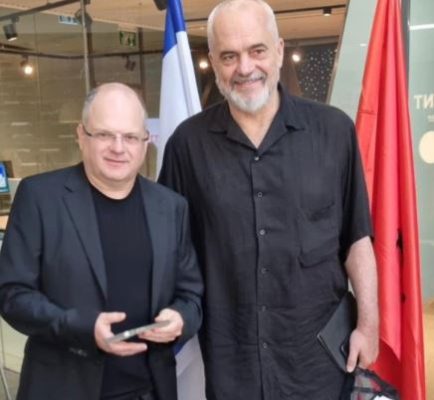Rama ndan foto nga takimi në Tel-Aviv: Lider botëror në Sigurinë Kibernetike