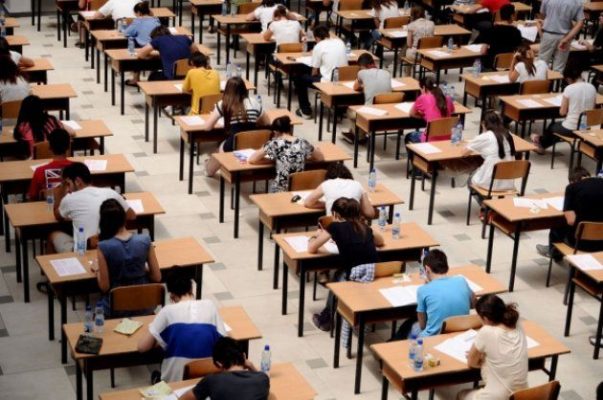 Publikohen notat e provimeve me zgjedhje/ 746 maturantë ngelës, 153 ekselentë
