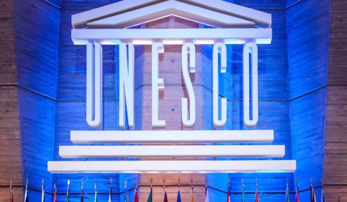 Ministri Hasani jep lajmin e mirë: Shqipëria zgjidhet anëtare e Bordit Ekzekutiv të UNESCO-s