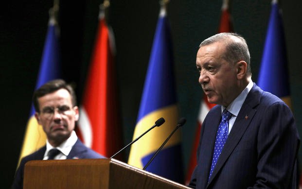 Stoltenberg bind Erdogan: Turqia do të mbështesë anëtarësimin e Suedisë në NATO