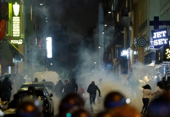 Mblidhen një milion euro për policin francez që nxiti trazirat