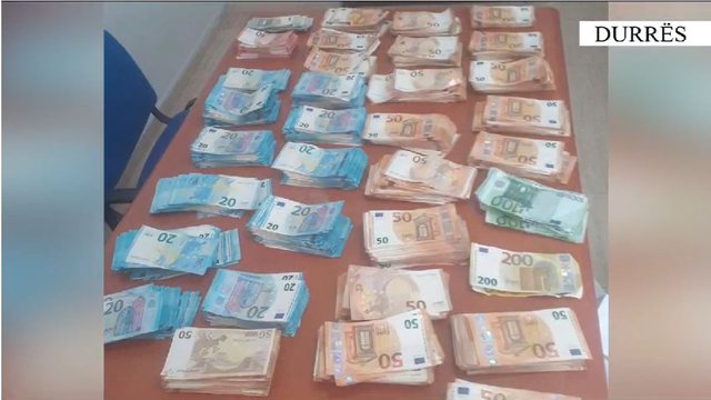 Sekuestrohen mbi 121 mijë euro në Portin e Durrësit/ Arrestohet pronari i autobusit, procedohet shoferi