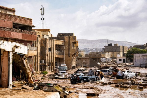 2 mijë viktima dhe 6 mijë të zhdukur/ Pas Greqisë, stuhia shfaros një qytet të tërë në Libi