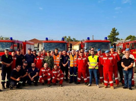 Përfunduan misionin në Greqi, Rama: Zjarrfikësit kthehen në atdhe me detyrën të kryer, krenar për kontributin e tyre