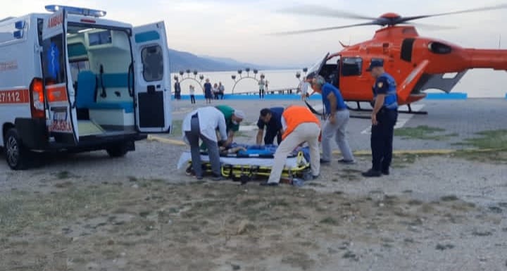 Aksidenti në Pogradec/ Turistja italiane në gjendje të rëndë, niset me helikopter drejt Tiranës
